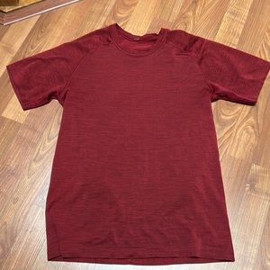 Lululemon mens size small